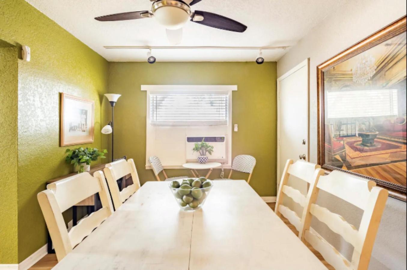 3-Bed Bungalow Walk To Historic Downtown 산퍼드 외부 사진